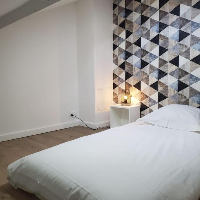 Апартаменты L'Atelier C Magnifique Loft Avec Terrasse Privee Сент-Этьен Экстерьер фото